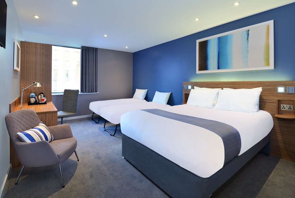 Travelodge Leeds Central Ruang foto